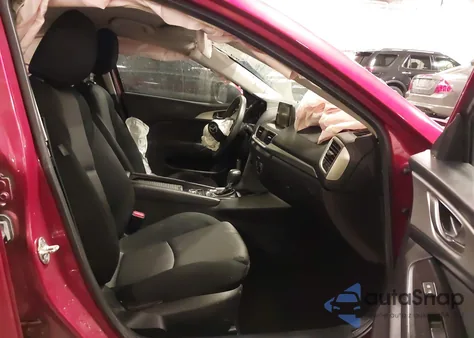 2018 Mazda Mazda3 Sport из США, поврежденный, VIN 3MZBN1U77JM159875